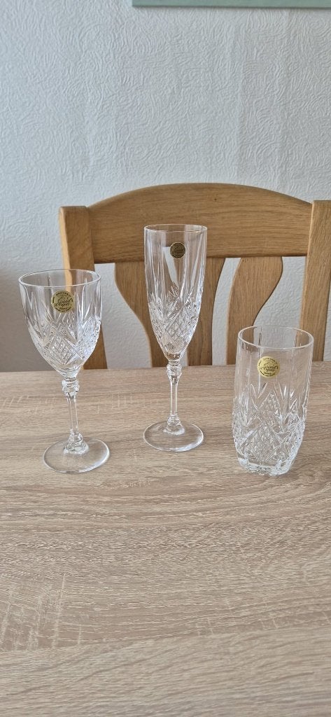 Kristal glasservies, Ophalen