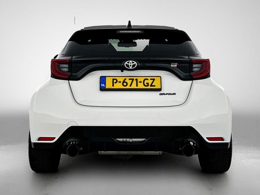 Toyota Yaris 1.6 GR Performance 261 PK | cruise control adap, Auto's, Toyota, 1618 cc, Gebruikt, Euro 6, 4 stoelen