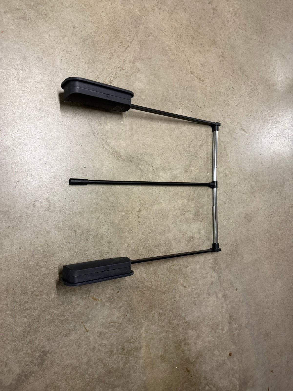 Kledinglift voor kledingkast 2 stuks, Huis en Inrichting, Ophalen, Zo goed als nieuw, 50 tot 100 cm, Minder dan 100 cm