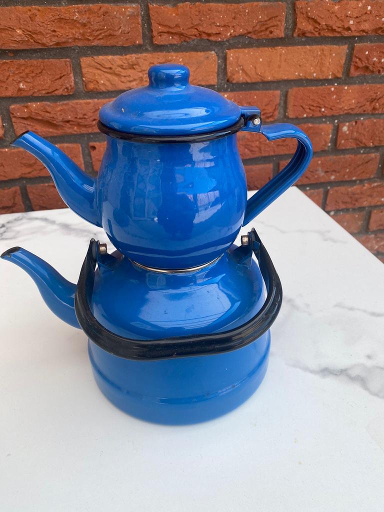 Emaille theepot, Ophalen
