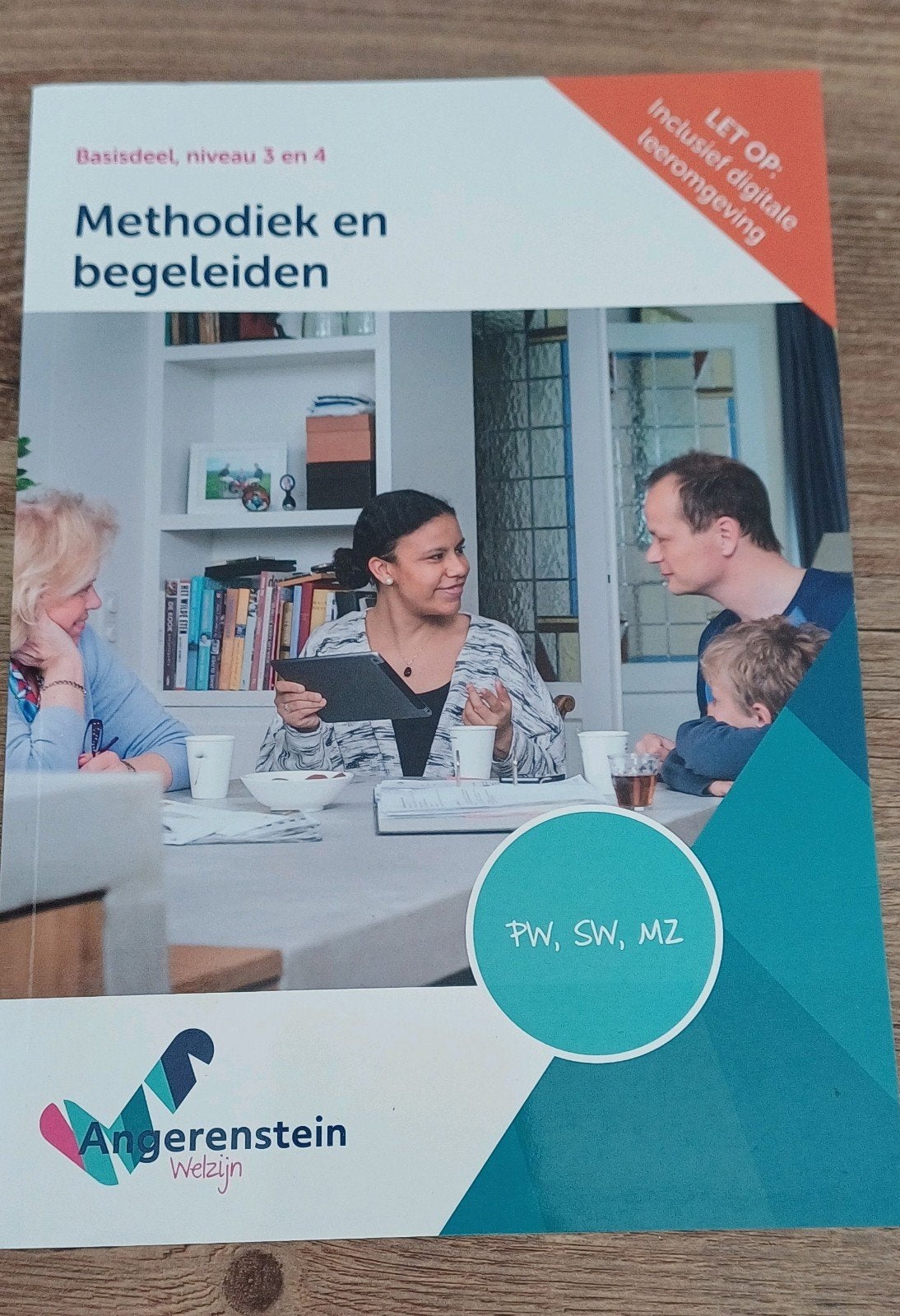 Boom boeken opleiding MBO Welzijn niveau 3 en 4, Ophalen of Verzenden, Zo goed als nieuw, Overige niveaus