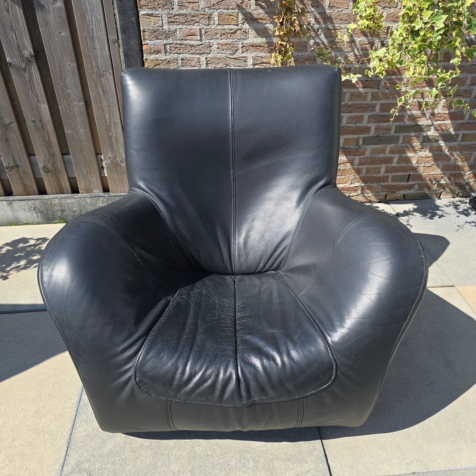 Vintage Leolux Lederen Fauteuil, Fauteuils, Stoel, Stoelen, Design, Ophalen of Verzenden, Zo goed als nieuw, 50 tot 75 cm