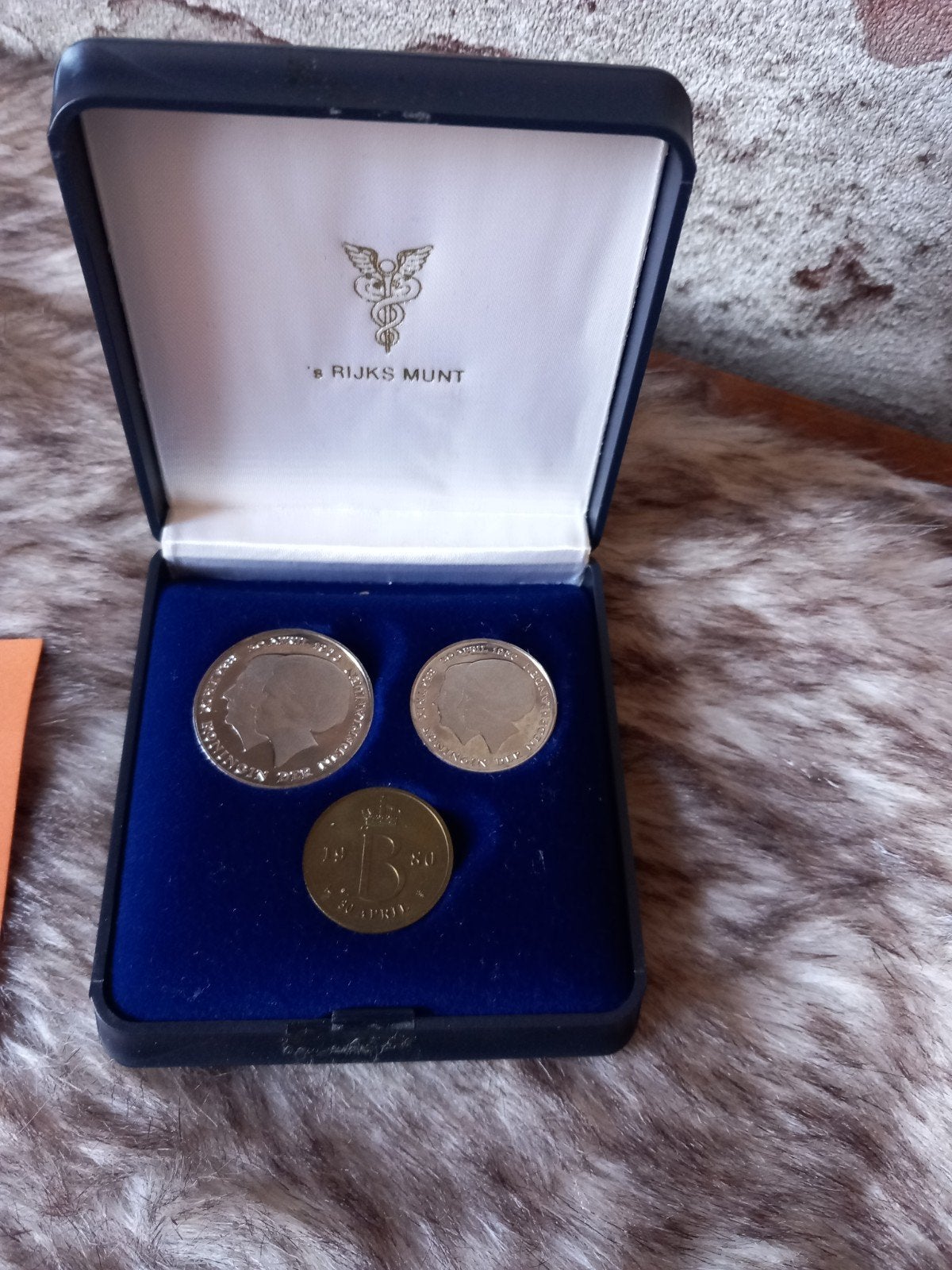 Rijksdaalder en gulden Juliana/Beatrix 1980, Postzegels en Munten, Ophalen of Verzenden, Koningin Juliana, Overige waardes, Setje