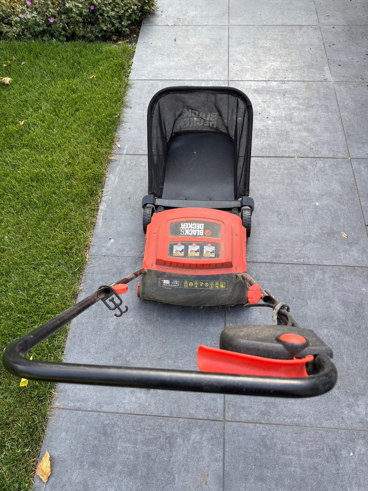 Black & Decker verticuteerder met opvangzak, Tuin en Terras, Ophalen, Gebruikt, Elektrisch
