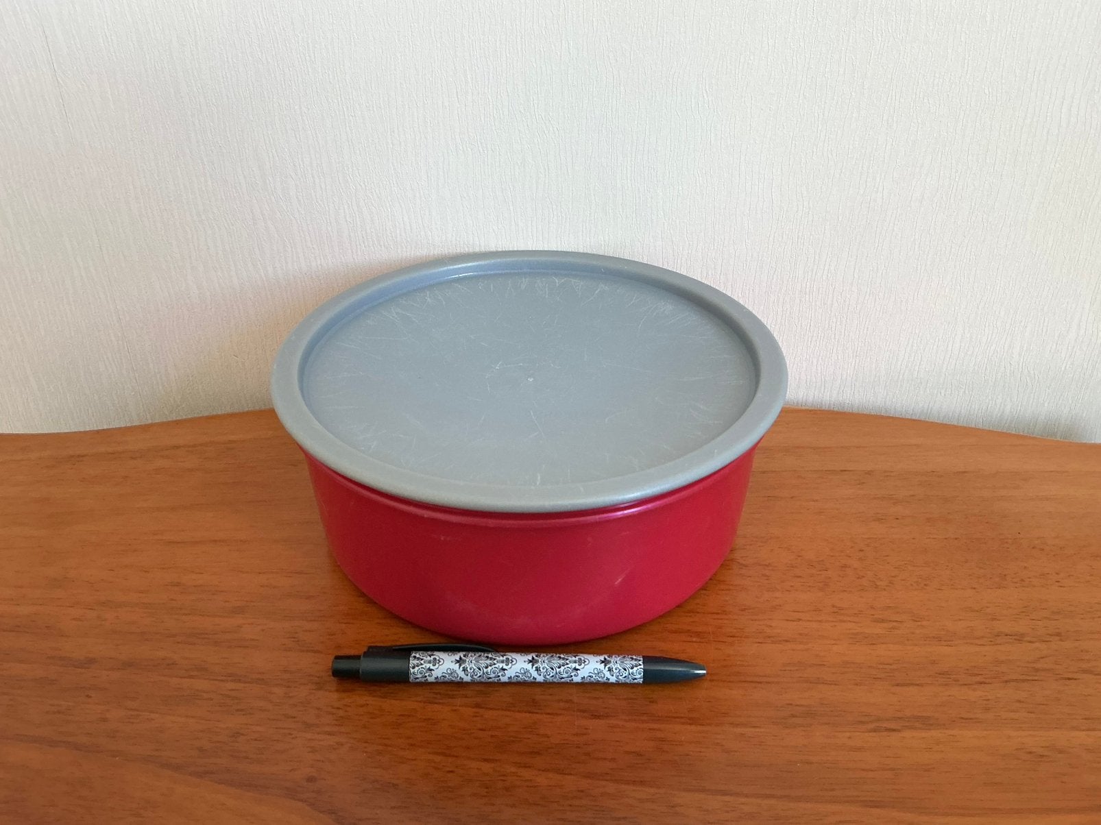 Tupperware Koekdoos Koekjestrommel Snoepdoos. €9,50, Ophalen of Verzenden, Bus of Trommel