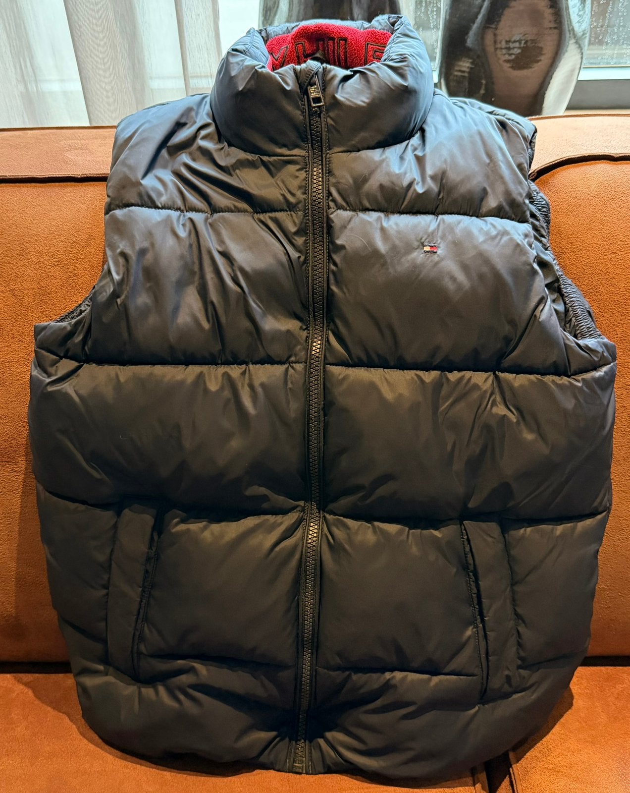 Tommy Hilfiger bodywarmer maat 152, Kinderen en Baby's, Ophalen of Verzenden, Zo goed als nieuw, Jongen, Jas