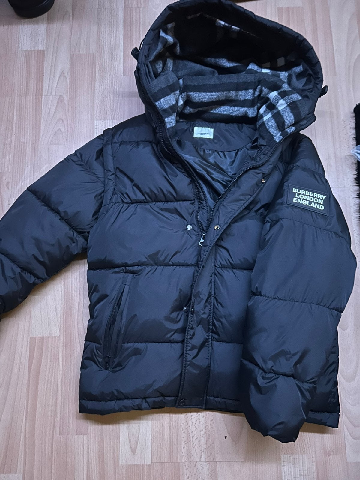 Neppe burberry jas ziet er orgineel uit, Verzenden, Zo goed als nieuw, Zwart