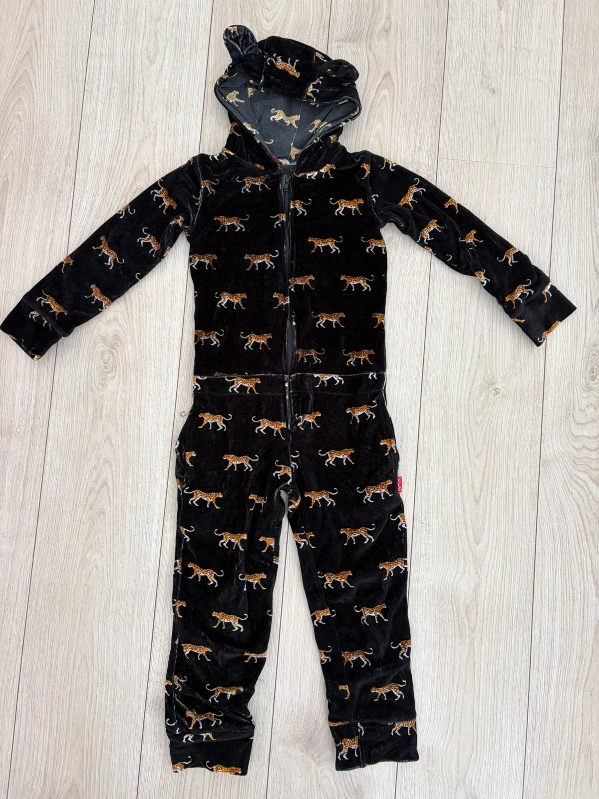 Claesens onesie zwart velours maat 116/122, Ophalen of Verzenden, Gebruikt, Jongen of Meisje, Nacht- of Onderkleding