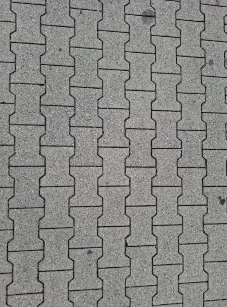 Gebruikt H profiel klinkers grijs (30 m2), Ophalen of Verzenden, Gebruikt, Beton, Klinkers