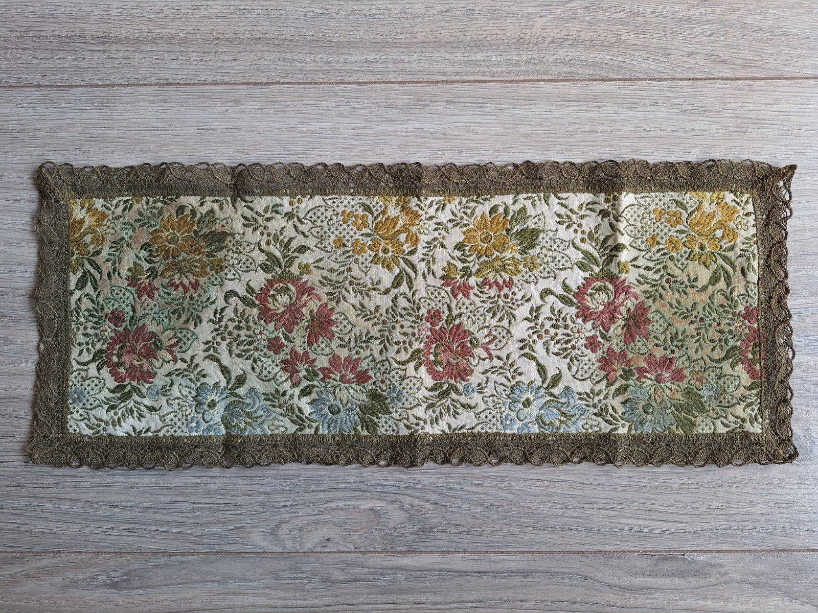Oude tafelloper / kleedje, Antiek en Kunst, Antiek | Kleden en Textiel, Ophalen of Verzenden