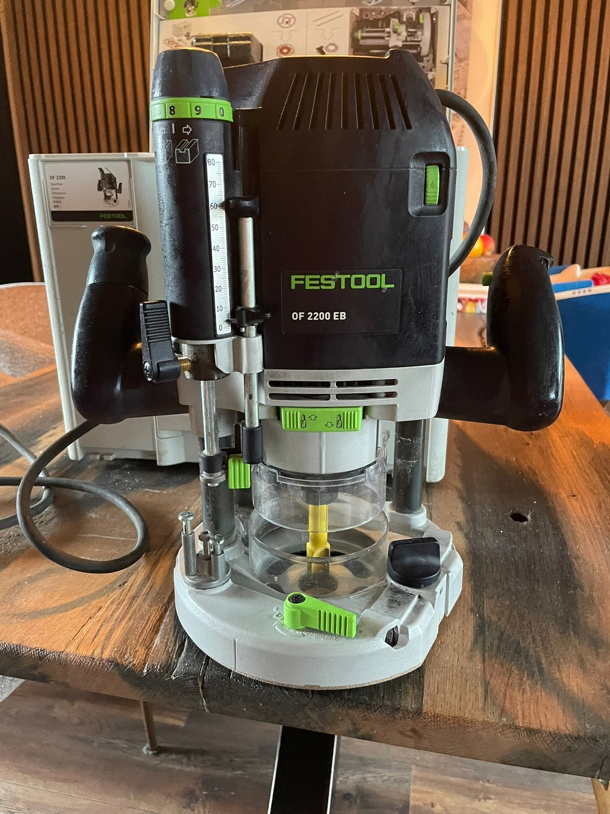 Festool bovenfrees OF 2200, Ophalen, Zo goed als nieuw, Elektrisch