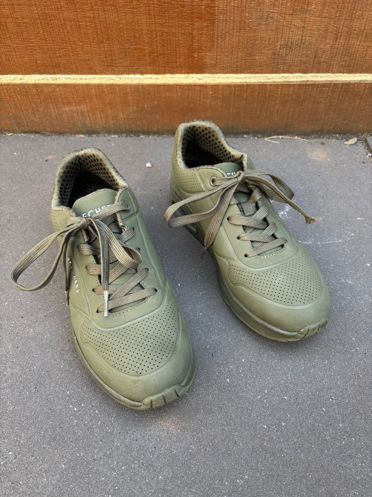 Skechers Air-Cooled Memory Foam Sneakers - Maat 37, Ophalen of Verzenden, Sneakers of Gympen, Gedragen, Groen