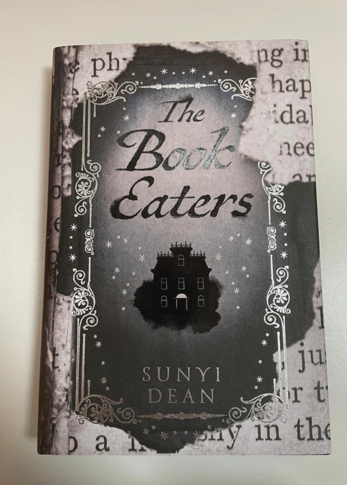 Boek the book eaters illumicrate, Verzenden, Nieuw