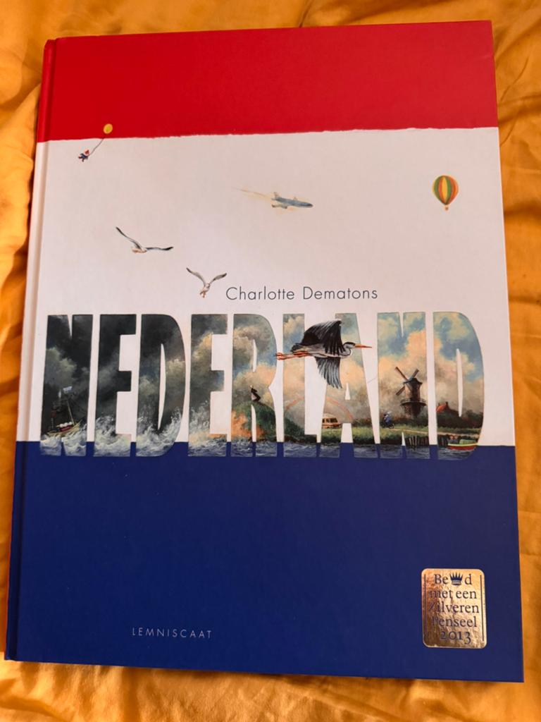 Charlotte Dematons - Nederland gebonden uitvoering, Boeken, Prentenboeken en Plaatjesalbums, Ophalen of Verzenden, Zo goed als nieuw