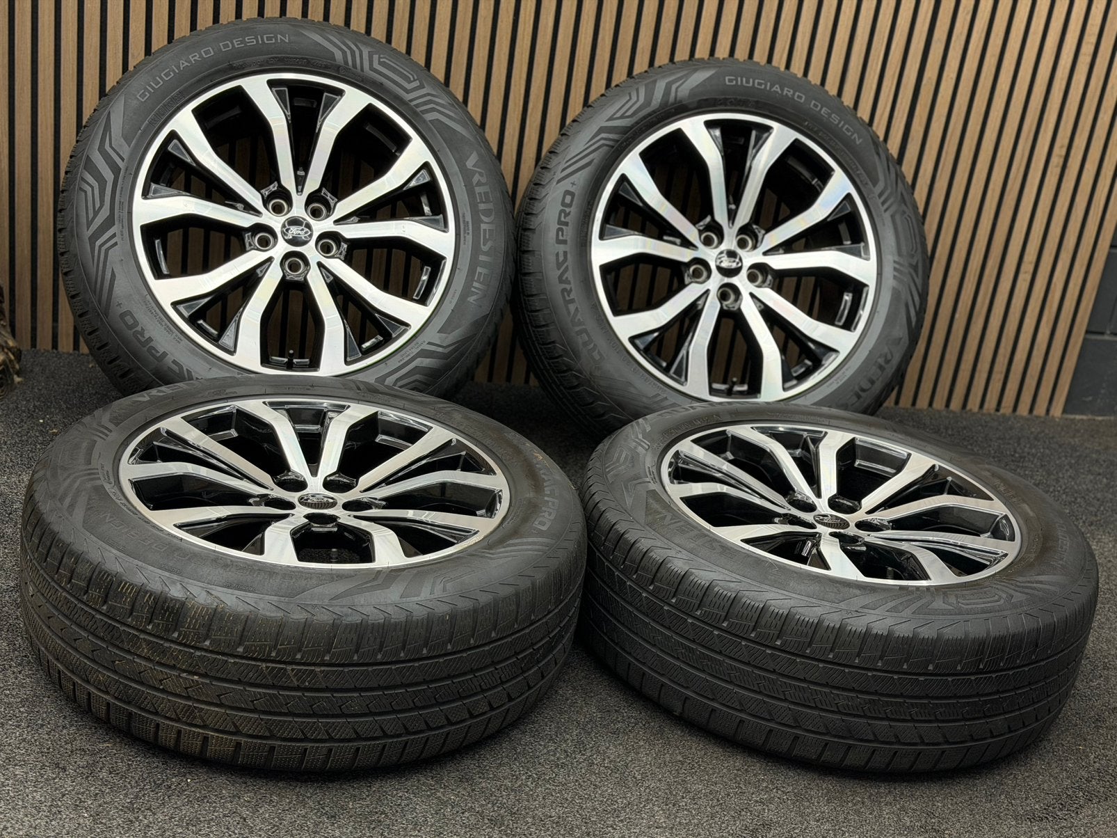 Originele 20 inch Ford Explorer 5x114.3 ET40 TPMS All Season, Ophalen, 255 mm, ., Banden en Velgen