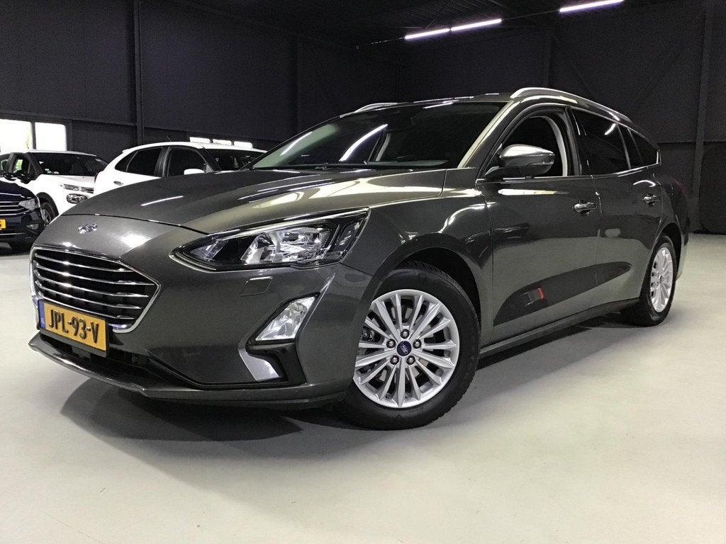Ford Focus Wagon 1.0 EcoBoost Titanium X Business I 1e Eigen, 1328 kg, Gebruikt, Euro 6, Grijs