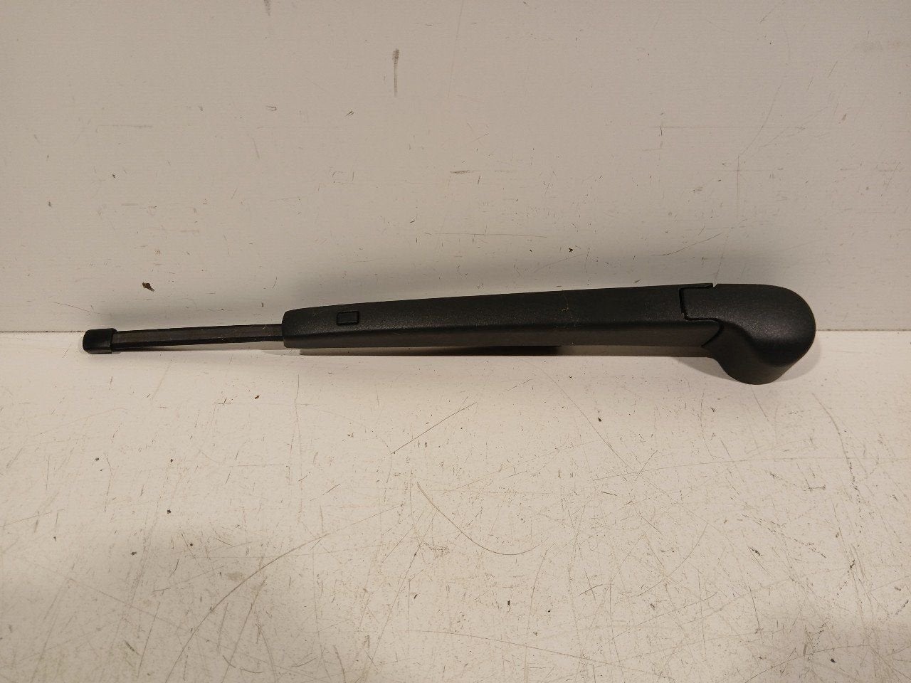 Ruitenwisserarm achterruit Volkswagen Golf, Onderdelen@venauto.nl, Van der Ven Autorecycling B.V., Gebruikt, Ettenseweg 76, 4706 PB Roosendaal, The Netherlands
