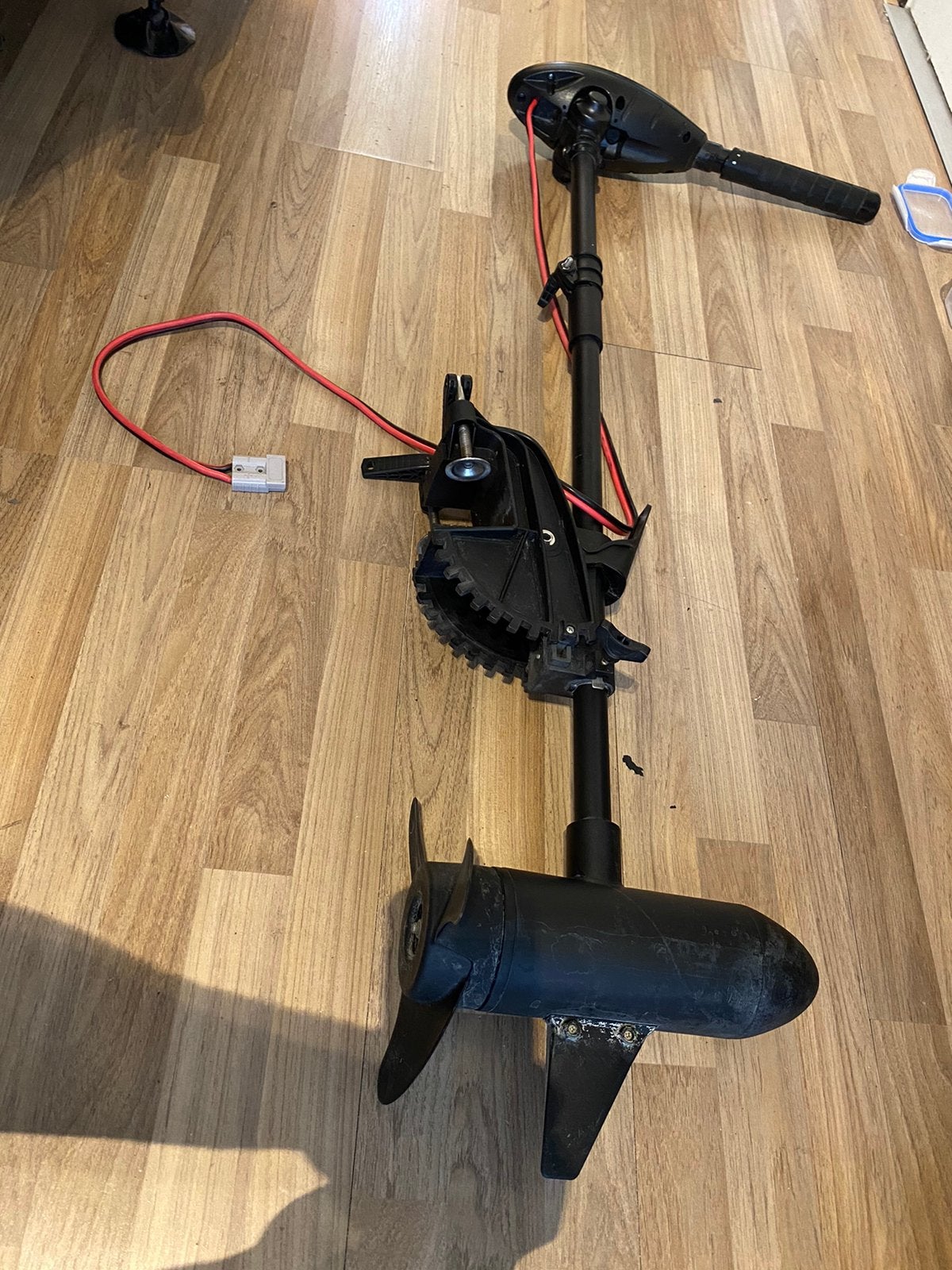HASWING OSAPIAN 55 lbs. 12v., Ophalen, Zo goed als nieuw