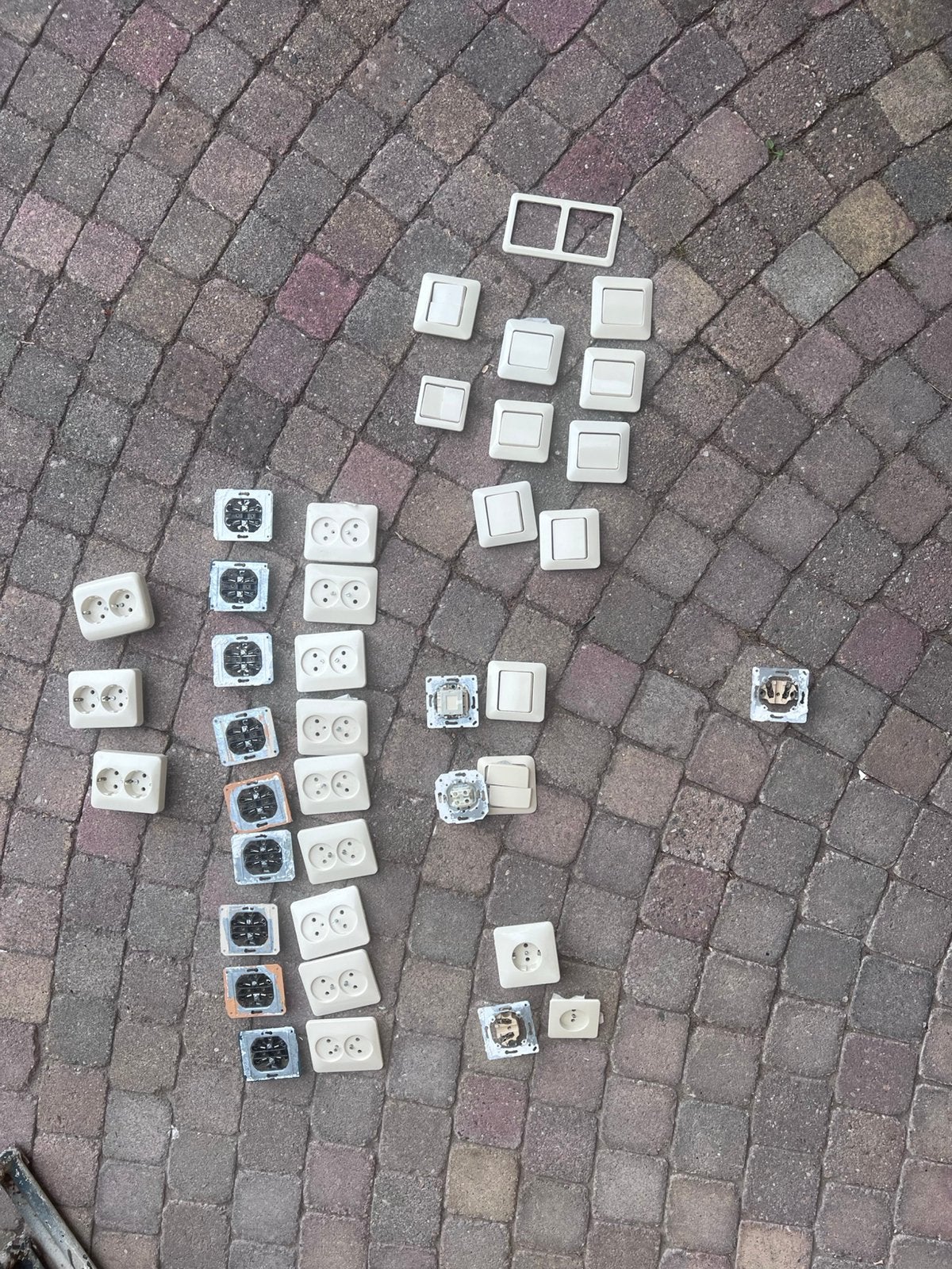 Jung schakelaars en stopcontacten, Ophalen of Verzenden, Gebruikt, Stopcontact
