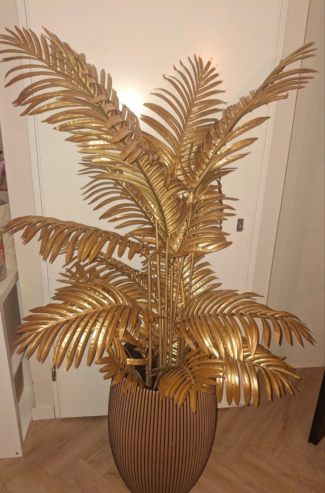 bloempot met gouden takken., Huis en Inrichting, Ophalen, Zo goed als nieuw, Binnen