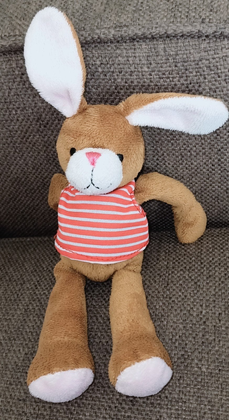 Hema, konijn magneet handen, rood wit truitje, Kinderen en Baby's, Speelgoed | Knuffels en Pluche, Hema, Konijn, Ophalen of Verzenden