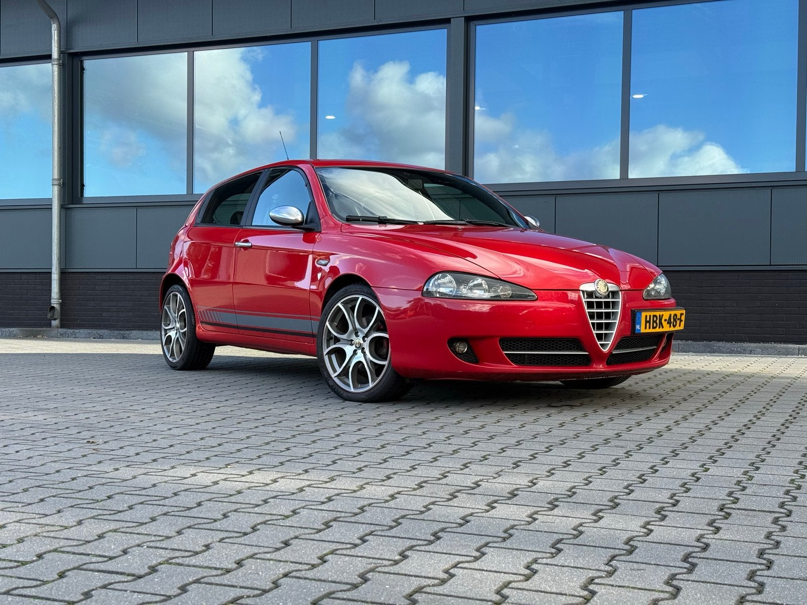 Alfa romeo ALFA-147