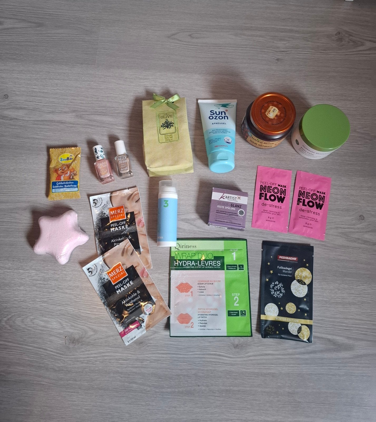 Bundel 16x verzorgingsproducten, Ophalen of Verzenden, Nieuw, Bad & Douche