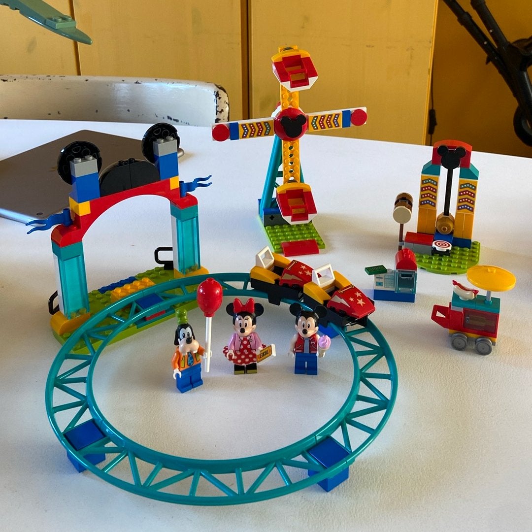 Lego disney set 10778 4+ Disneyland pretpark kermis, Ophalen of Verzenden, Zo goed als nieuw