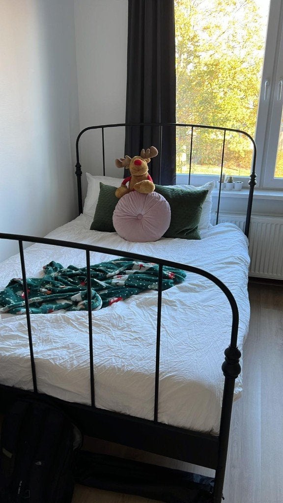 Bed - twijfelaar - metalen frame + matras, Huis en Inrichting, Ophalen, Zwart, 140 cm, Zo goed als nieuw