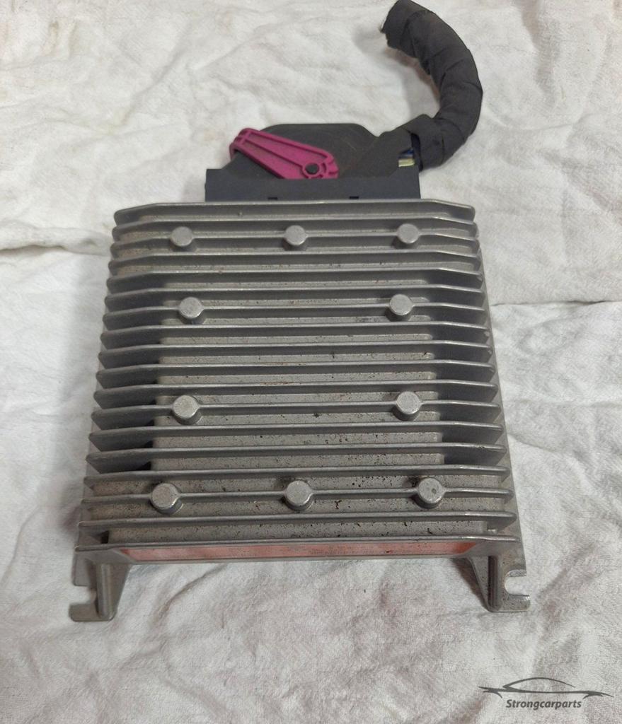 Dynaudio versterker Amplifier VW Golf 6 5K0035456A getest, Auto diversen, Autoradio's, Ophalen of Verzenden