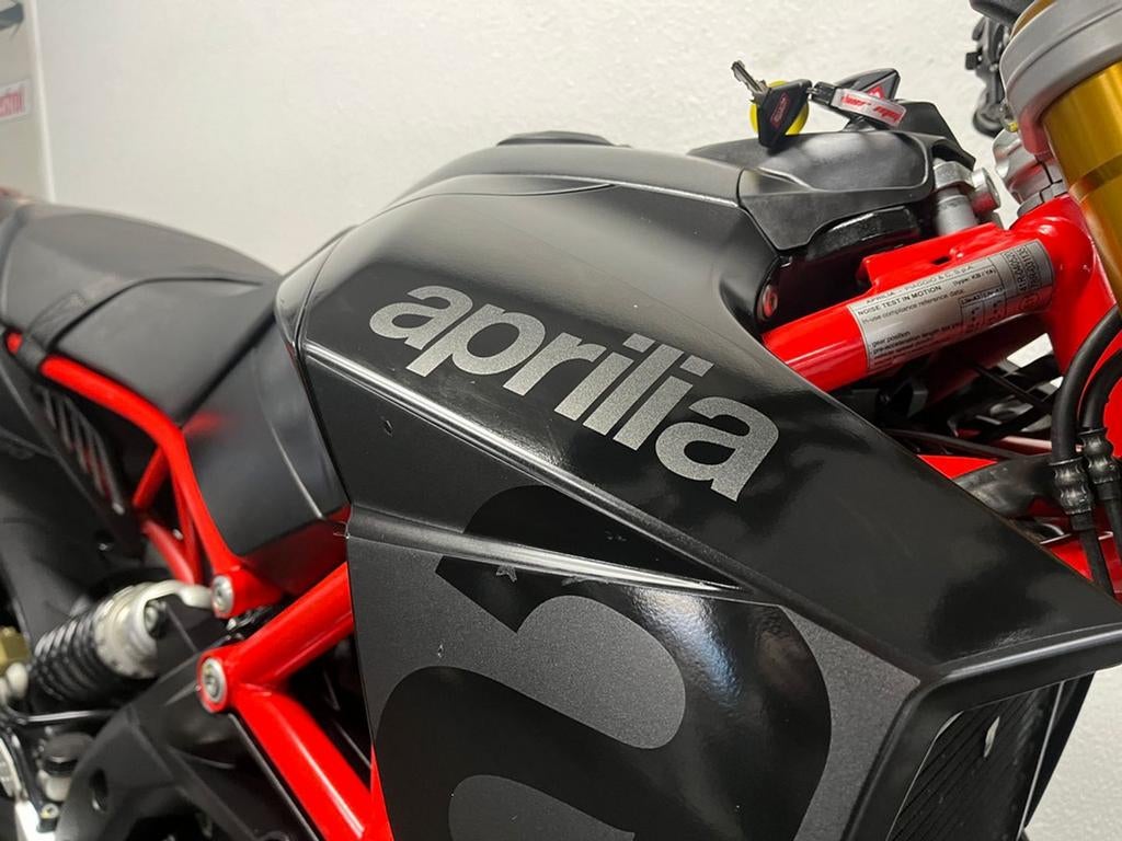 Aprilia DORSODURO 900 ABS LEASE VOORDELIG!, Motoren, Motoren | Aprilia, 2 cilinders, Aprilia, Motorrijbewijs A, Bedrijf