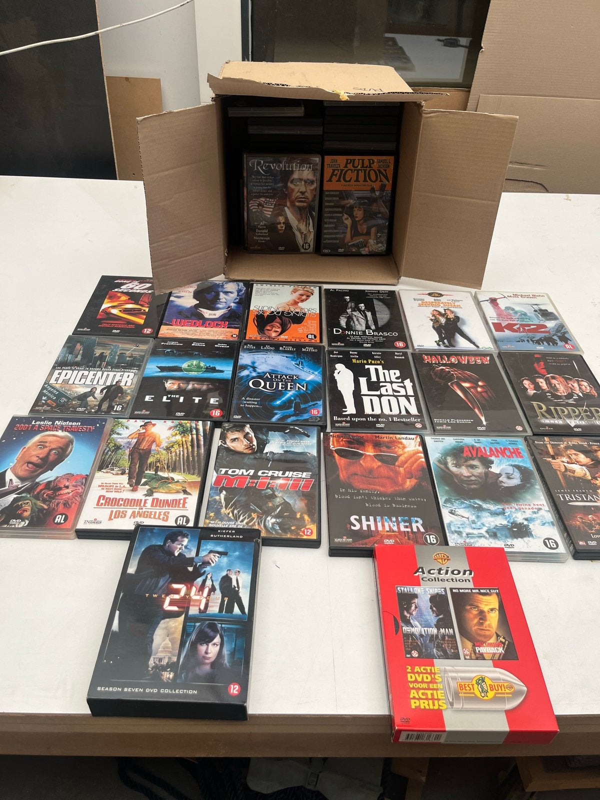 Grote collectie DVD's  60 st - Actie, Thriller, Drama, Ophalen, Vanaf 16 jaar, Nederlands, Inclusief doosje