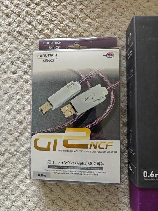Furutech NCF. USB Kabel 0.6m, Ophalen of Verzenden, Zo goed als nieuw, Minder dan 2 meter, Overige kabels
