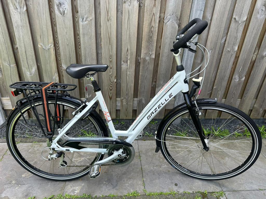 Gazelle Fuente Pure Damesfiets maat 49 cm, Fietsen en Brommers, Fietsen | Dames | Damesfietsen, Gebruikt, Velgrem, 47 tot 50 cm