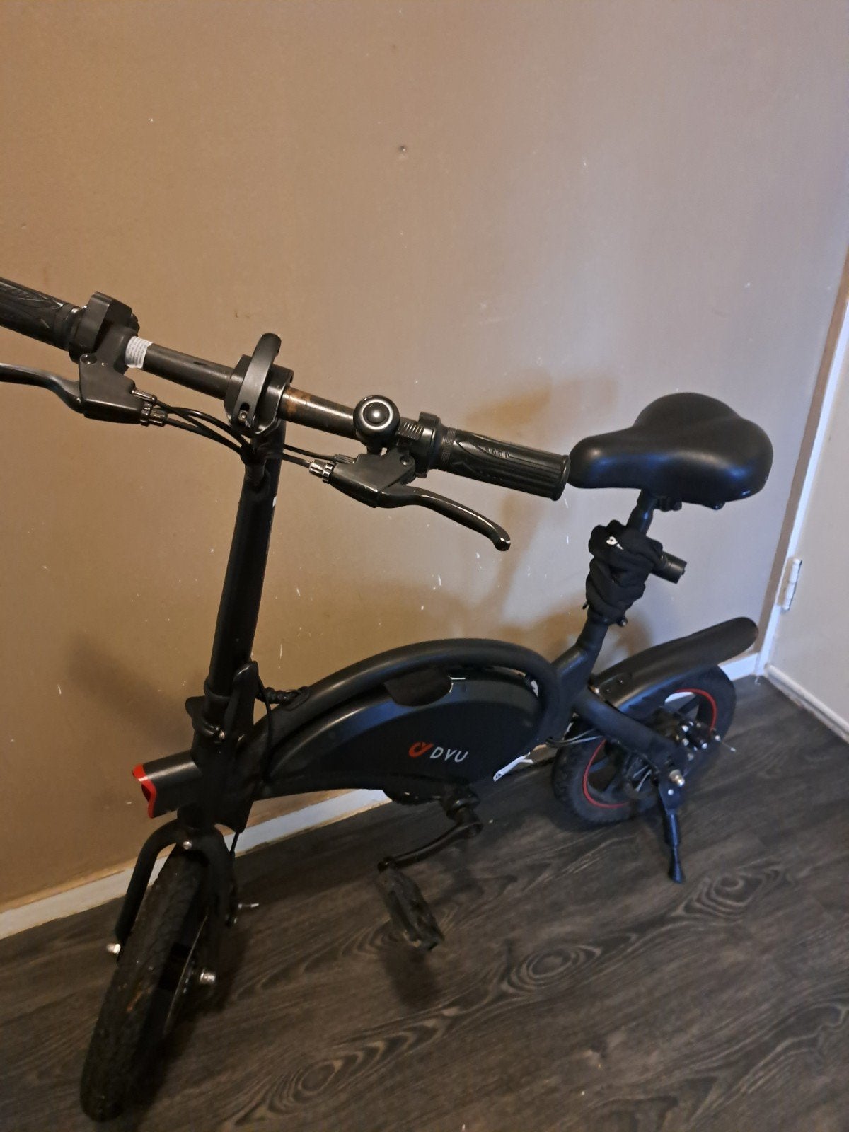 Dyu e bike, Fietsen en Brommers, Ophalen, Zo goed als nieuw, Elektrische step (E-scooter)