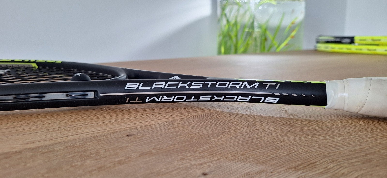 Dunlop Blackstorm Ti Squashracket, Ophalen of Verzenden, Zo goed als nieuw, Racket, Dunlop