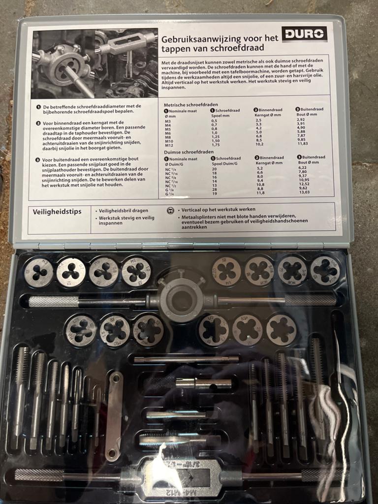 Duro Tappen en Snijplaten Set - Schroefdraad Gereedschap, Ophalen, Nieuw