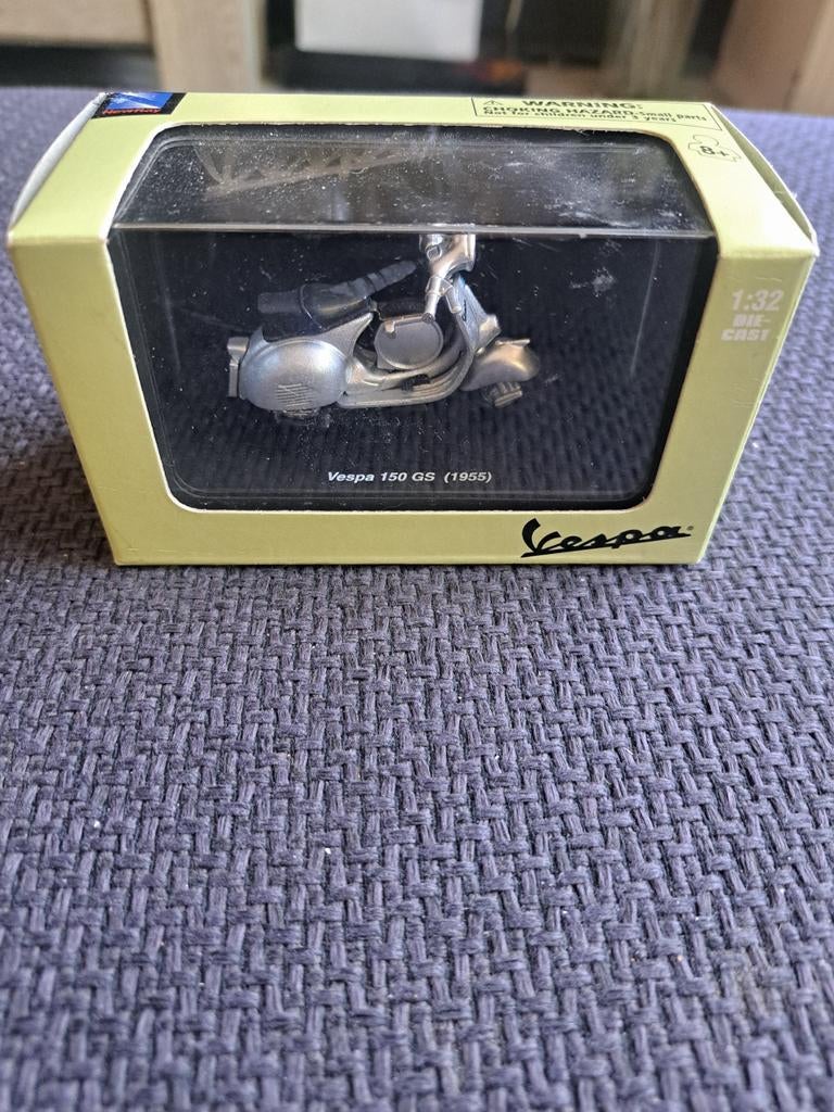 Newray vespa model 150 gs 1955, Overige typen, Ophalen of Verzenden, Zo goed als nieuw, N.b