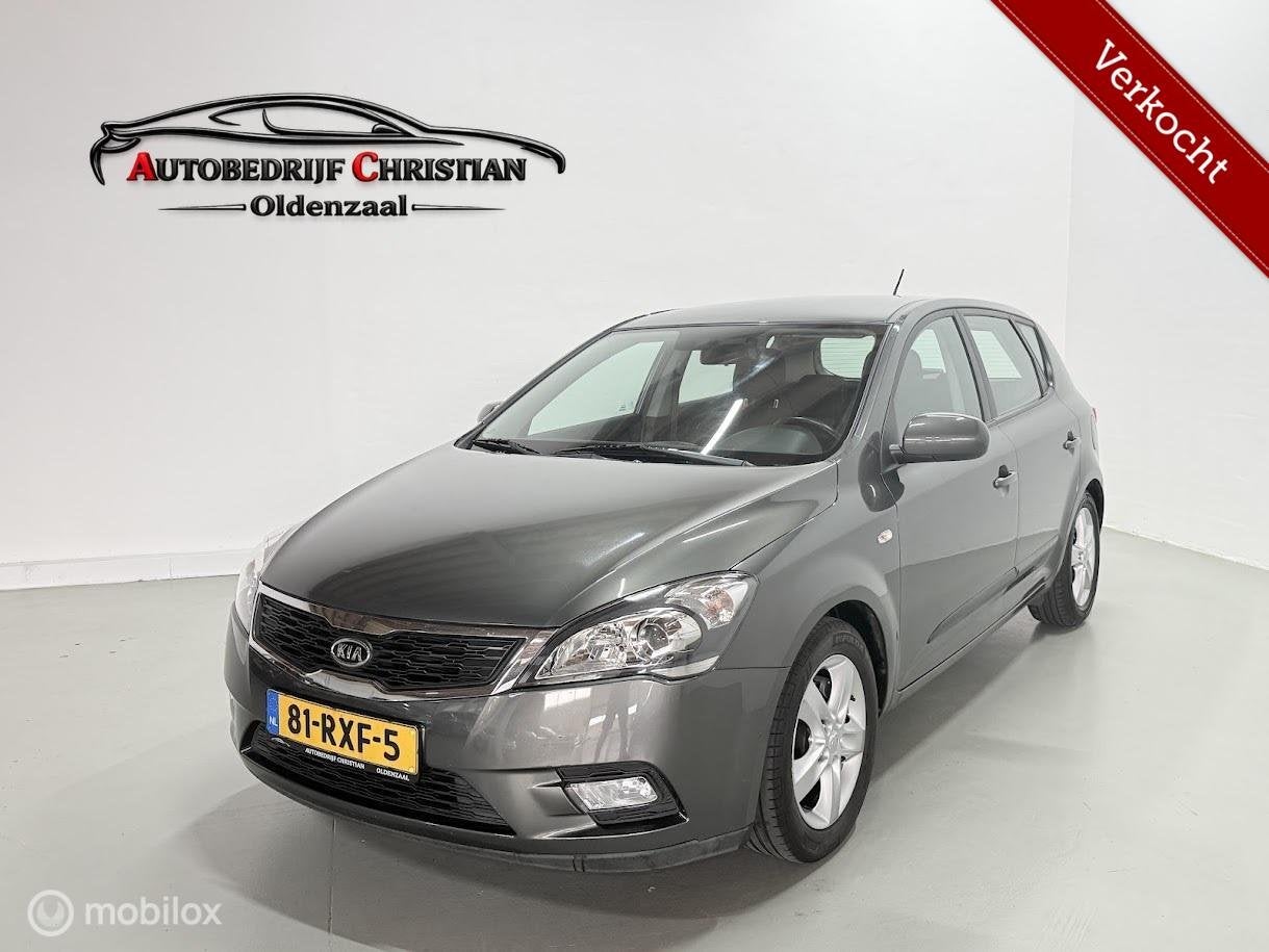 Kia cee'd Sporty Wagon 1.4 CVVT Seven | Achteruitrijcamera|, Auto's, Euro 5, 4 cilinders, 1396 cc, Origineel Nederlands