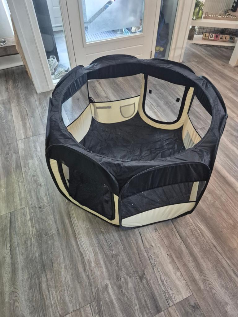 Katten en of puppyren , opvouwbaar, Dieren en Toebehoren, Hondenbenches, Ophalen