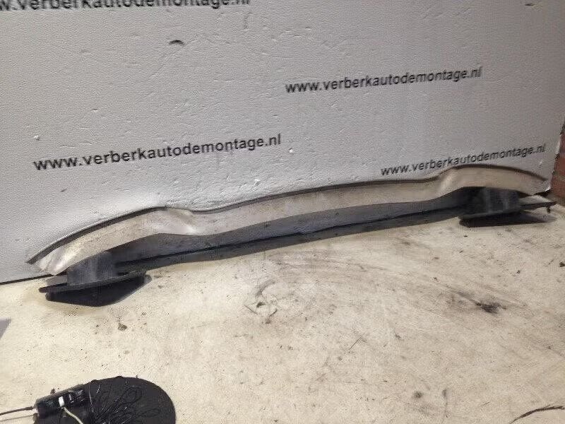 BUMPERBALK ACHTER Opel Meriva (A) (01-2003/05-2010), Auto-onderdelen, Bahnhofsplatz 65423 Rüsselsheim am Main, DE, Gebruikt, Opel