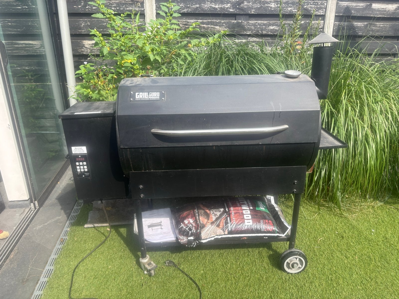 Grill Guru Pellet BBQ - Gebruikt, Ophalen of Verzenden, Gebruikt