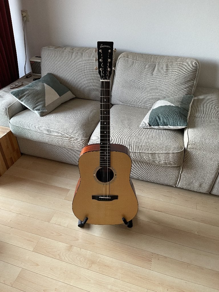 Eastman E1D L Lefty Linkshandig, Muziek en Instrumenten, Snaarinstrumenten | Gitaren | Akoestisch, Gebruikt, Western- of Steelstringgitaar