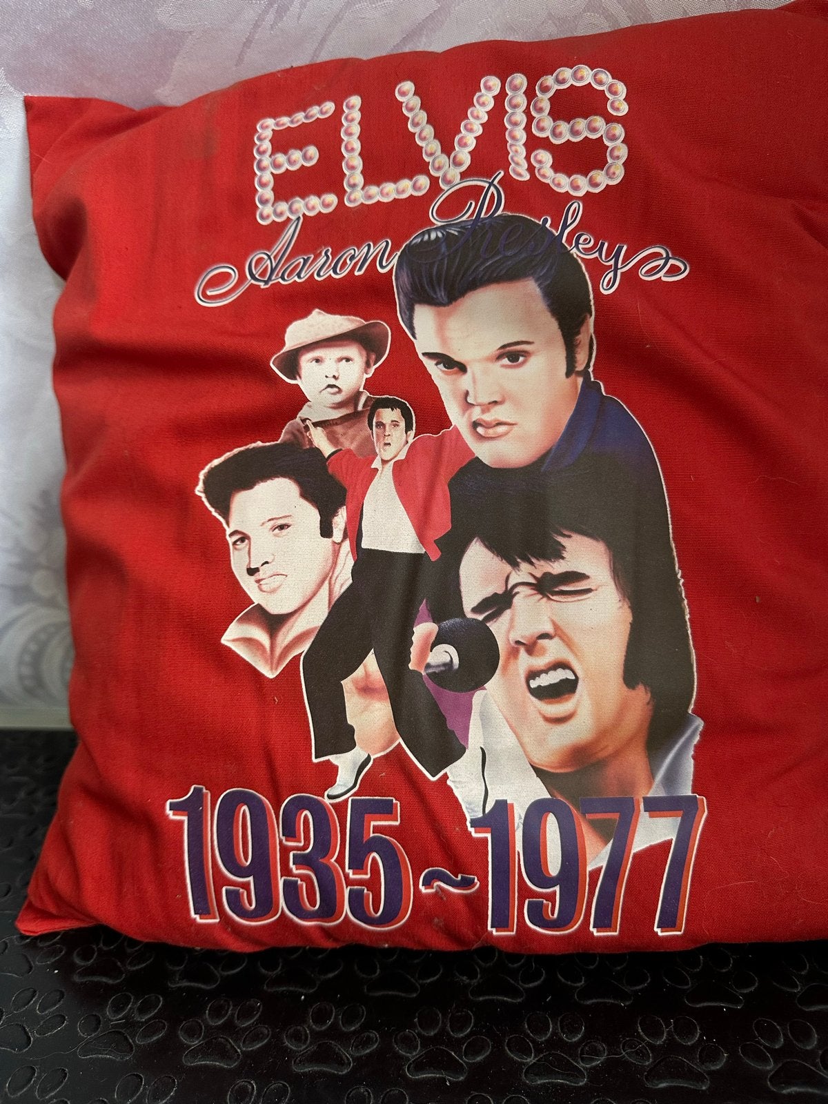 Elvis Presley Sierkussen - Rood, Ophalen of Verzenden, Gebruikt
