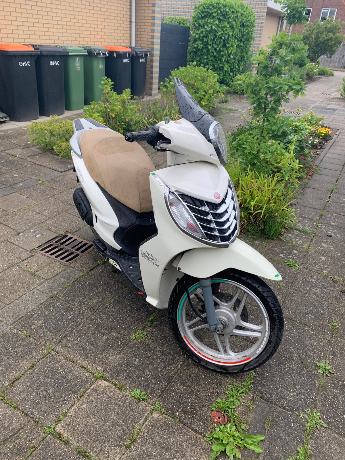 Malaguti Centro Scooter 50 4T, Fietsen en Brommers, Ophalen, Zo goed als nieuw, Benzine