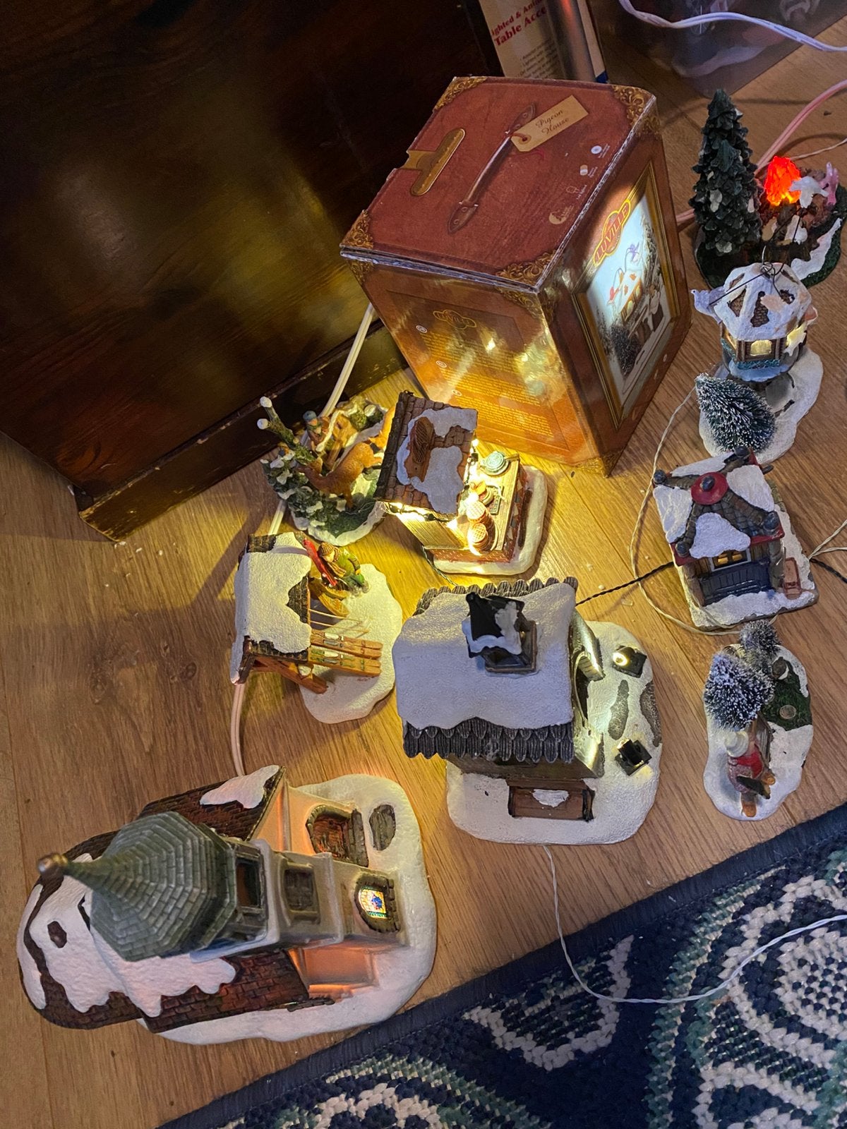 Luville kerstdorp, Ophalen of Verzenden, Zo goed als nieuw