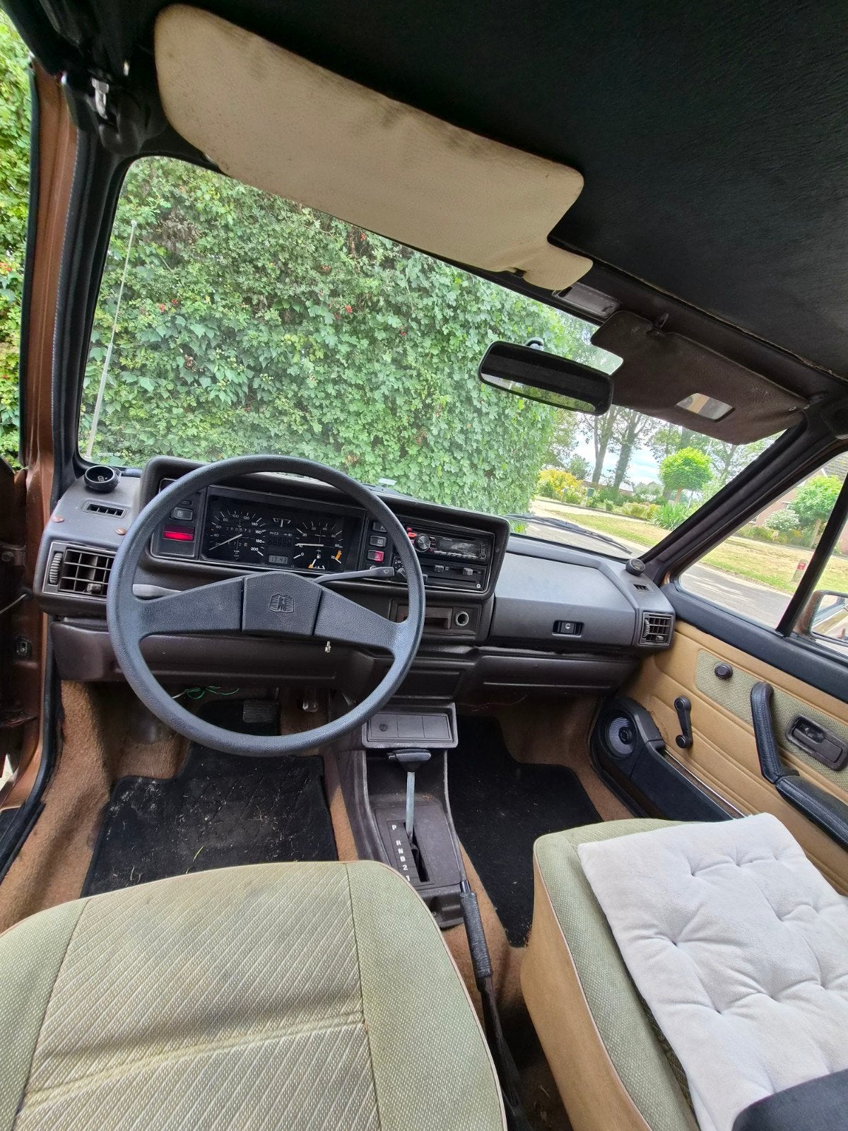 Volkswagen Golf 1, bouwjaar 1982 cabrio, barnfind nieuw apk, foto 12