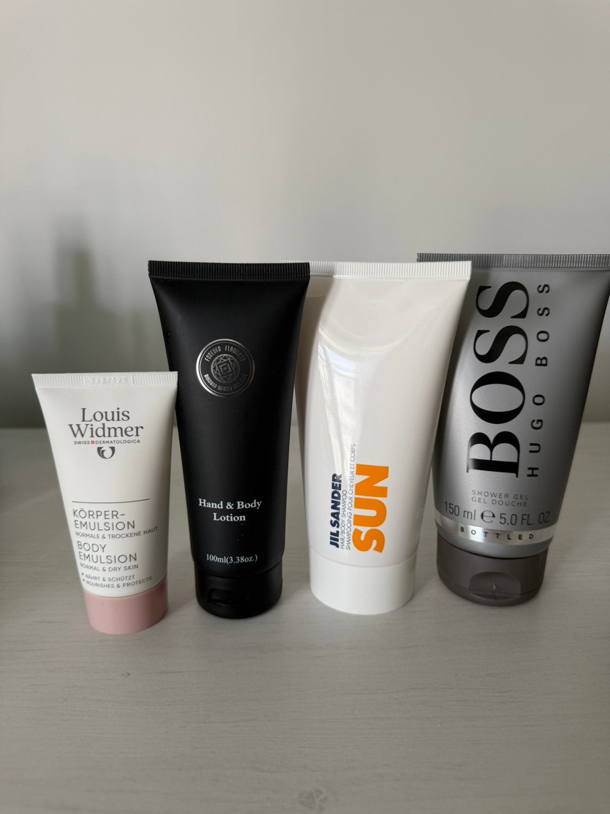 Hugo Boss, Jil Sander, Louis Widmer - verzorging – Nieuw, Ophalen, Nieuw