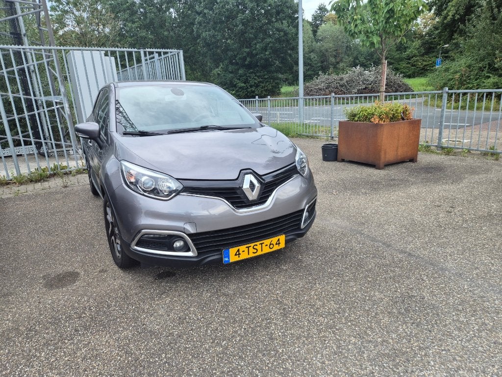 Renault Captur 1.2 TCE 120 EDC 2014 Grijs, 625 kg, 4 cilinders, Origineel Nederlands, SUV of Terreinwagen