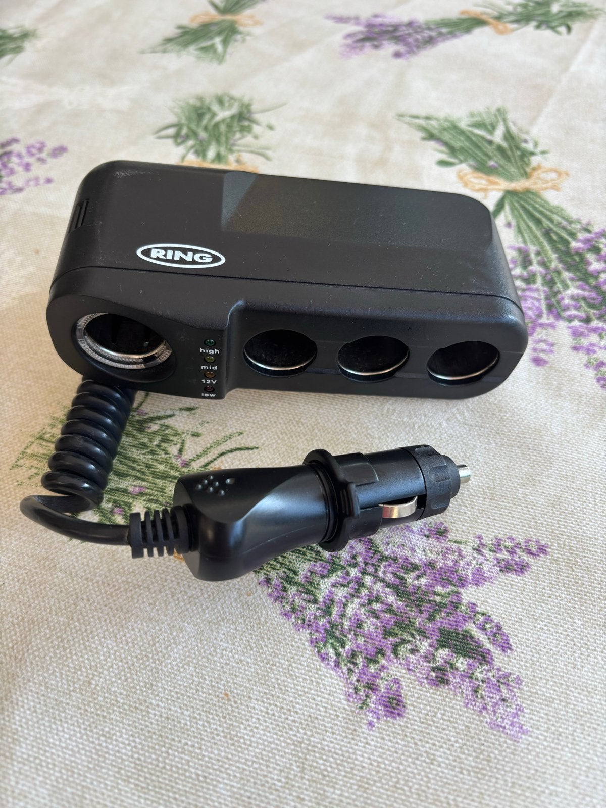 Ring 12V Auto Sigarettenaansteker Splitter 4-weg, Ophalen of Verzenden, Zo goed als nieuw
